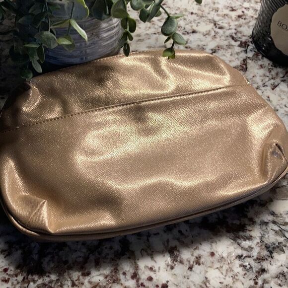 Versace makeup/ perfume baggie. Rose gold - Picture 5 of 7
